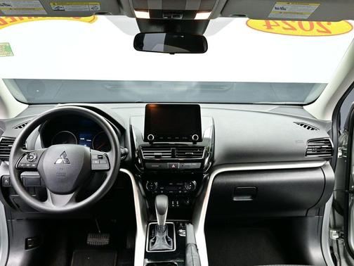 2024 Mitsubishi Eclipse Cross LE