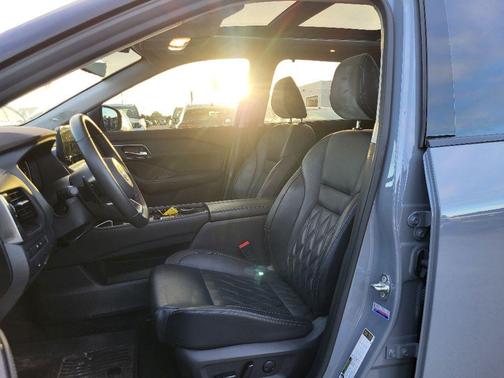 2022 Nissan Rogue Platinum