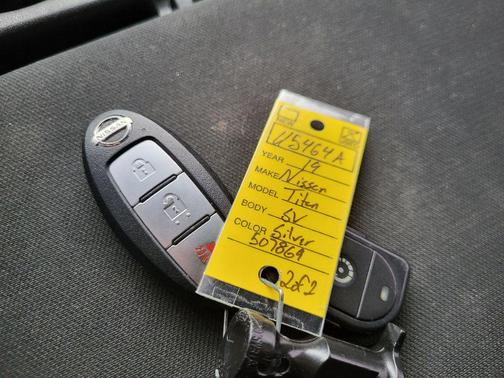 2019 Nissan Titan SV