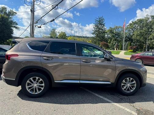 Earthy Bronze 2020 Hyundai SANTA FE SE 2.4