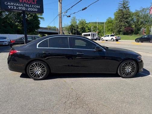 Obsidian Black Metallic 2022 Mercedes-Benz C-Class C 300 4MATIC