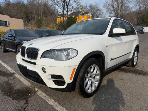 Alpine White 2011 BMW X5 xDrive35i Premium