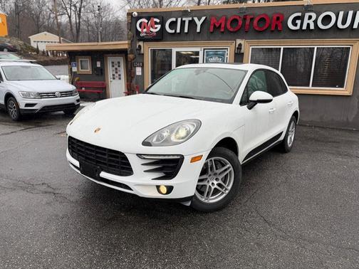 2018 Porsche Macan AWD