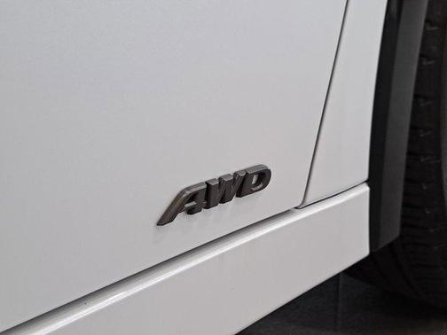 2025 Toyota Prius XLE