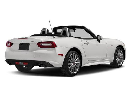 Bianco Gelato White 2017 FIAT 124 Spider Base