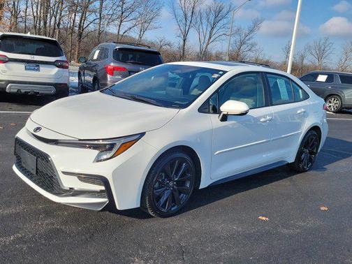 2025 Toyota Corolla SE