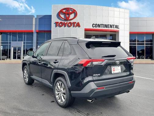 Midnight Black Metallic 2019 Toyota RAV4 XLE Premium