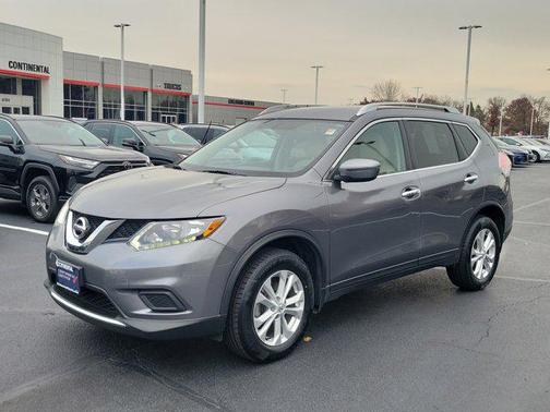 2016 Nissan Rogue SV