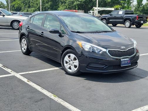 Aurora Black Pearl 2016 Kia Forte LX