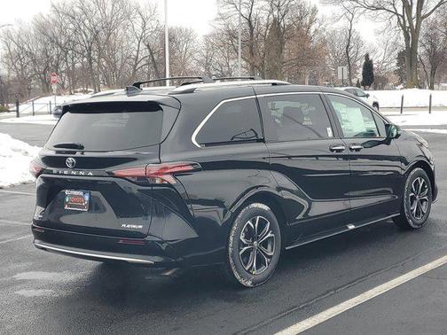 2026 Toyota Sienna Platinum