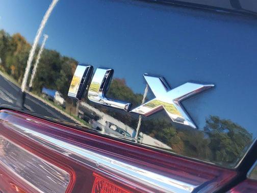 2017 Acura ILX Premium & A-SPEC Packages