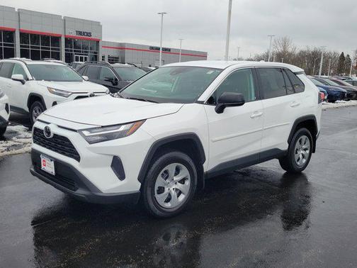 2023 Toyota RAV4 LE