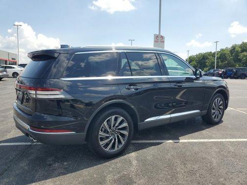 2025 Lincoln Aviator Premiere