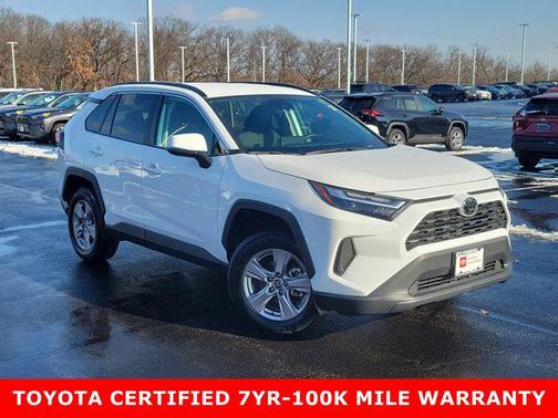 2025 Toyota RAV4 XLE