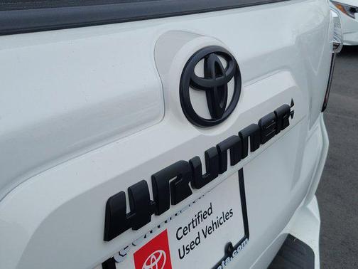 2022 Toyota 4Runner SR5