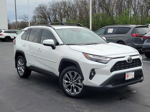 Wind Chill Pearl 2025 Toyota RAV4 XLE Premium