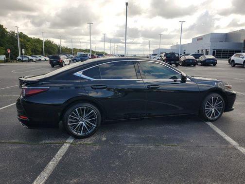 2024 Lexus ES 350 Base