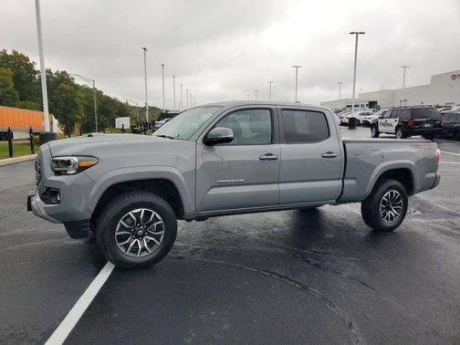 2020 Toyota Tacoma TRD Sport