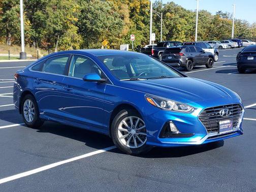 2018 Hyundai SONATA SE