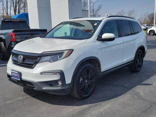 Platinum White Pearl 2022 Honda Pilot 2WD Special Edition