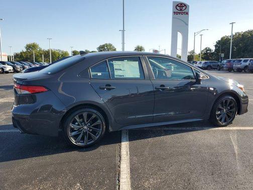 2025 Toyota Corolla SE