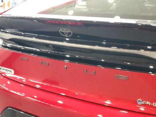 2025 Toyota Prius L