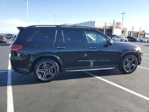 2023 Mercedes-Benz GLS 450 4MATIC