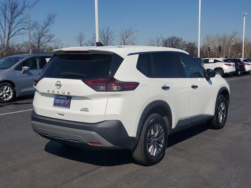 2023 Nissan Rogue S