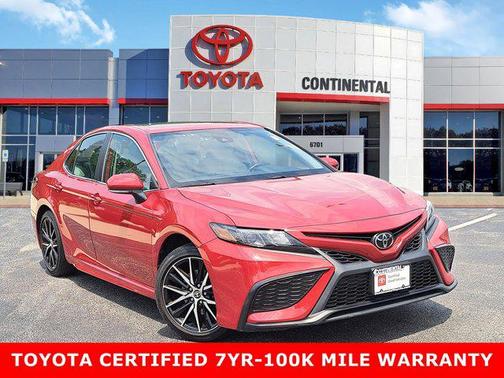 2022 Toyota Camry SE