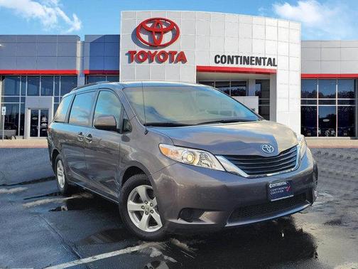 2012 Toyota Sienna LE