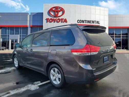 2012 Toyota Sienna LE
