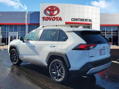 2024 Toyota RAV4 Adventure