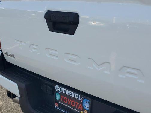 2025 Toyota Tacoma SR5