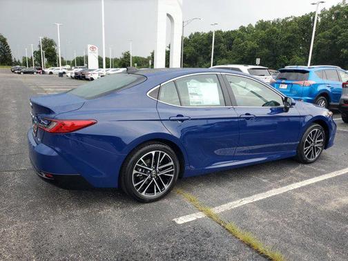 2025 Toyota Camry XLE