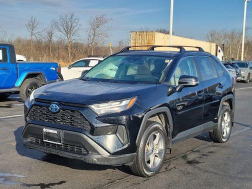 2023 Toyota RAV4 Hybrid XLE