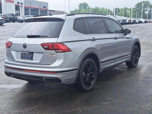 2022 Volkswagen Tiguan 2.0T SE R-Line Black 4MOTION