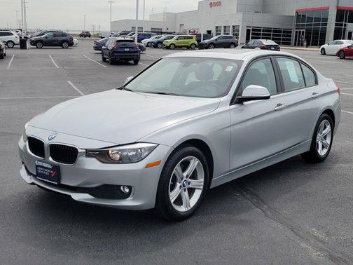 Glacier Silver Metallic 2015 BMW 320 i