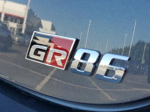 2025 Toyota GR86 Premium