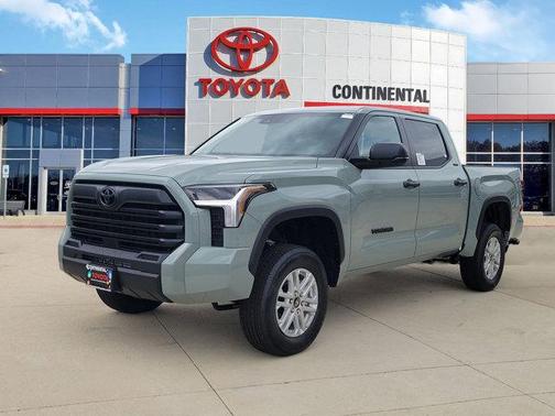 Lunar 2026 Toyota Tundra SR5
