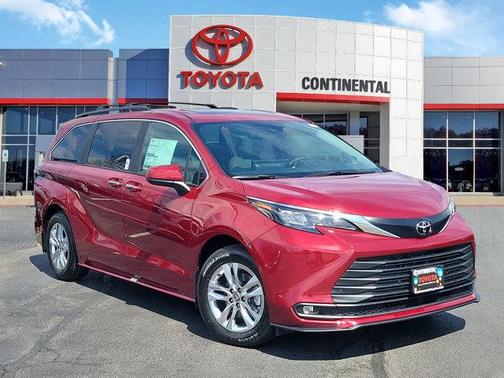 Pearl 2026 Toyota Sienna XLE