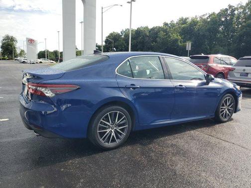 2023 Toyota Camry XLE