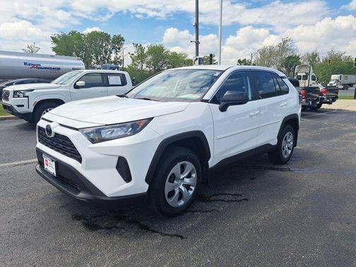 2022 Toyota RAV4 LE