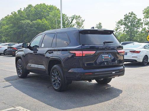 2025 Toyota Sequoia Platinum