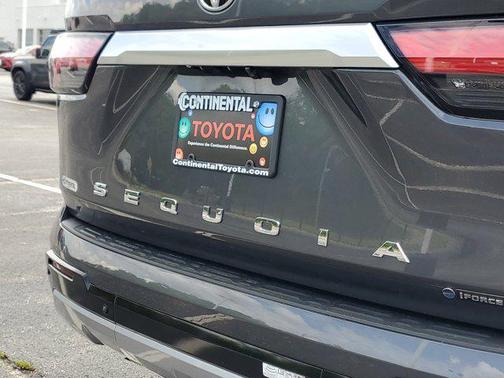 2025 Toyota Sequoia Base
