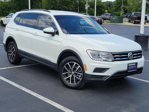Pure White 2021 Volkswagen Tiguan 2.0T SE 4MOTION