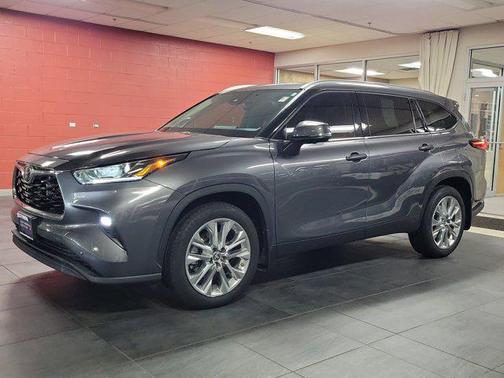 2023 Toyota Highlander Limited