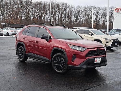 2020 Toyota RAV4 LE