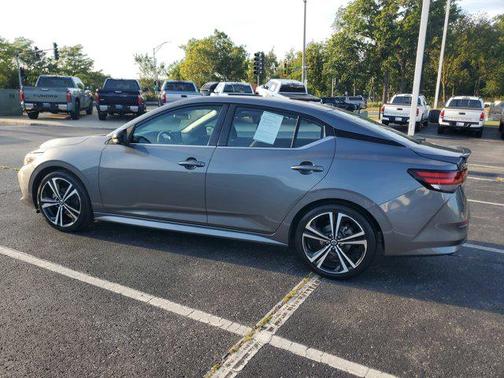 2021 Nissan Sentra SR