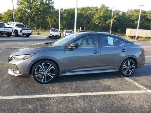 2021 Nissan Sentra SR