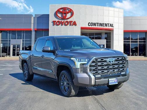 2023 Toyota Tundra Hybrid Platinum